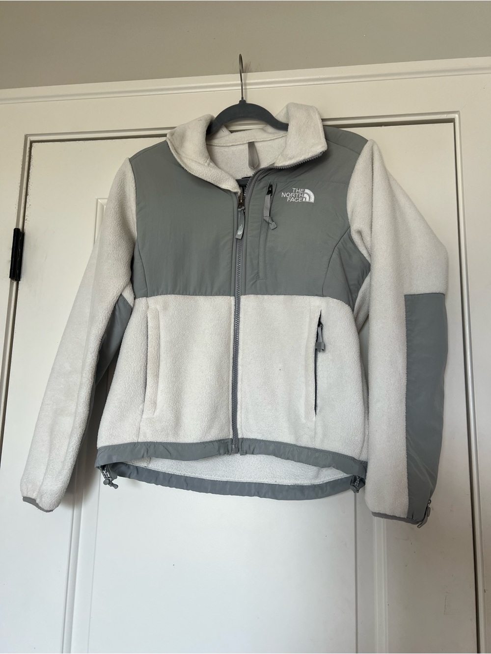 The North Face' White & Gray Fleece Jacket